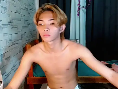 addicted to alex online show from February 2026 05:53:02 PM