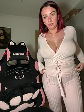 OliviaaFischer online show from April 2026 08:10:02 PM