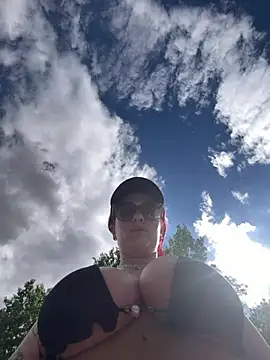 OliviaaFischer online show from July 2026 02:12:02 PM