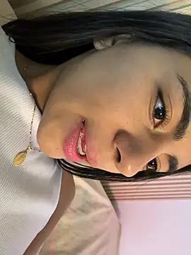 Snapshot of LilybethGray chatting on July 2026 03:15:01 PM LilybethGray online show from July 2026 03:15:01 PM