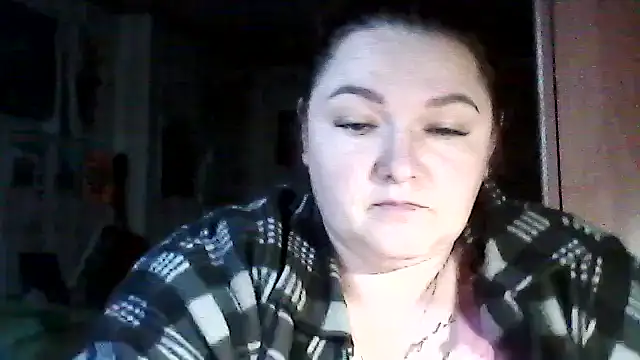 AngelQSky online show from November 2025 11:36:02 AM