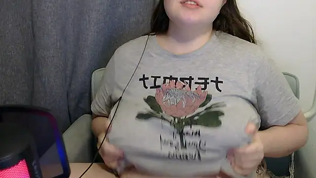 brattyprincessemma online show from February 2026 09:00:02 PM