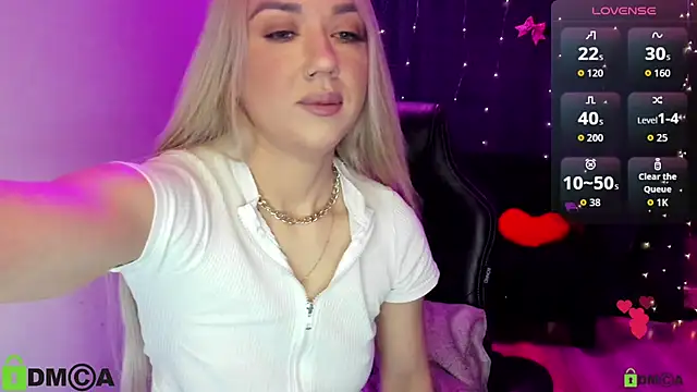 CrystalGirl99 online show from April 2026 07:06:02 AM