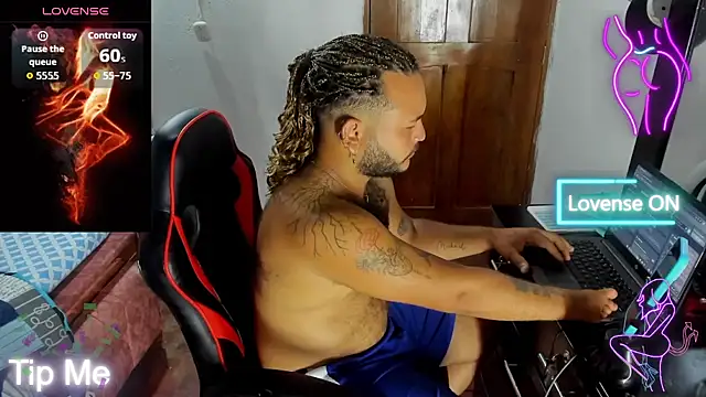 Alex Dancy5 online show from October 2025 02:13:02 PM