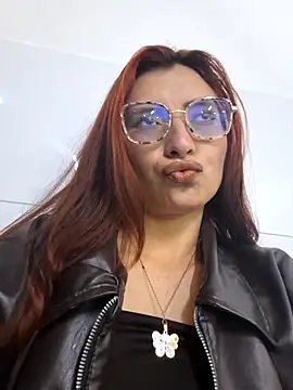 Natalykaty online show from April 2026 06:27:02 PM