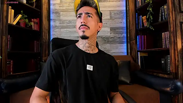 Donovan Desmond online show from March 2026 10:51:01 PM