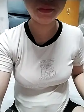 Mie rose online show from April 2026 10:32:02 PM