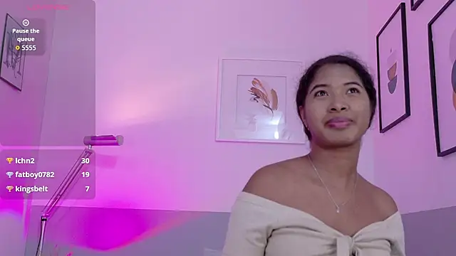 Snapshot of shyblacksweetiee chatting on March 2026 03:01:02 AM shyblacksweetiee online show from March 2026 03:01:02 AM