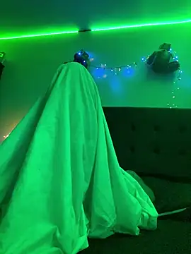 AlphaMasterXxx online show from March 2026 01:44:01 AM