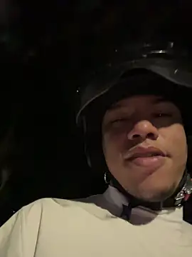 AlphaMasterXxx online show from April 2026 03:06:01 AM