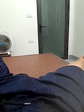 quoc85 online show from October 2025 02:47:01 PM