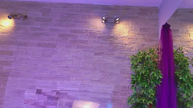 Snapshot of AngelInSinn chatting on July 2026 05:23:01 AM AngelInSinn online show from July 2026 05:23:01 AM