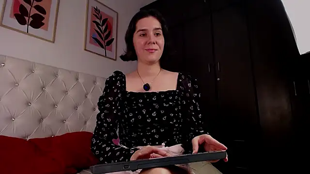 barbyehot online show from August 2026 06:39:01 PM