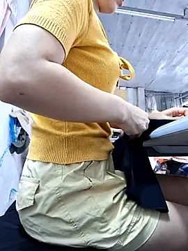 irina hana online show from October 2025 06:47:01 AM