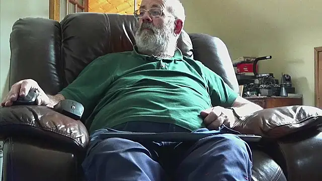 janzer13 online show from April 2026 12:54:01 PM