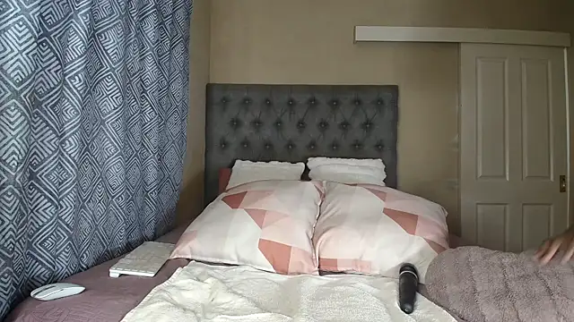 nanababe1 online show from April 2026 08:20:01 AM