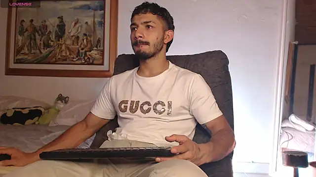 ArturoCardona  online show from February 2026 08:57:02 AM