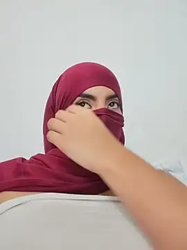 Snapshot of Jasmin_hamdan chatting on July 2026 08:34:02 PM Jasmin hamdan online show from July 2026 08:34:02 PM