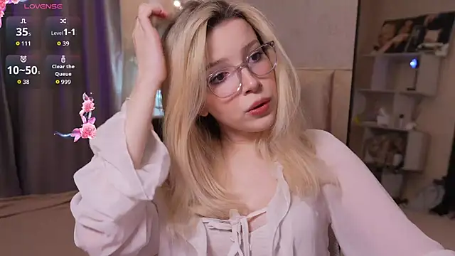 peachii meow online show from April 2026 04:32:02 PM