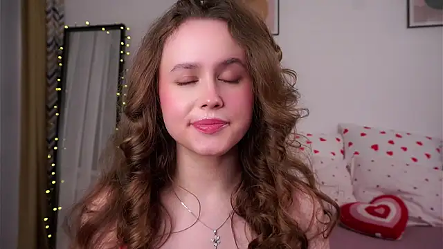 SusannaScholler online show from March 2026 10:21:02 PM