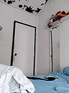 oxxy jean online show from February 2026 12:59:02 PM