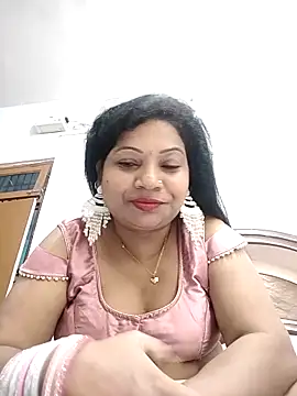 Cute-Janvi20 online show from May 2026 04:45:01 PM