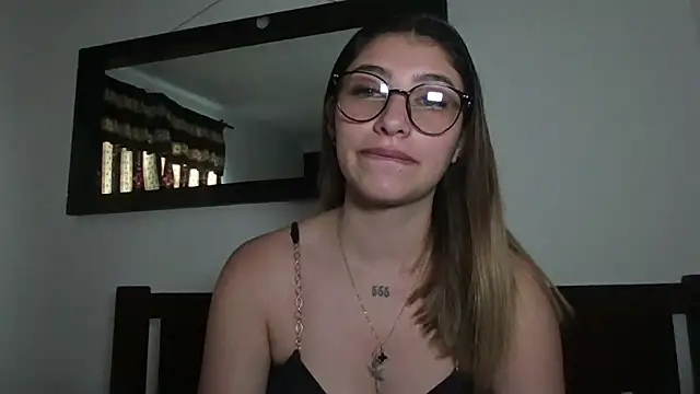 AriaBliss- online show from May 2026 07:09:01 PM