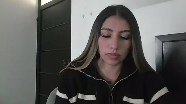 AriaBliss- online show from June 2026 07:26:02 PM