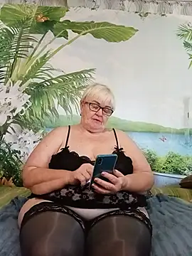 Snapshot of VioletSweet5566 chatting on July 2026 07:02:02 AM VioletSweet5566 online show from July 2026 07:02:02 AM