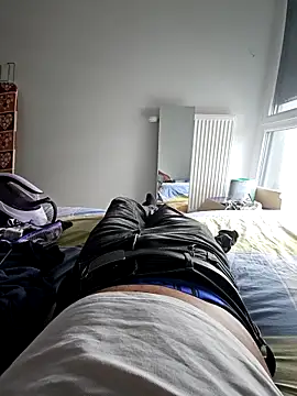 Snapshot of Syto772 chatting on September 2025 12:27:02 PM Syto772 online show from September 2025 12:27:02 PM