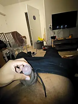 Snapshot of Syto772 chatting on November 2025 05:01:02 PM Syto772 online show from November 2025 05:01:02 PM