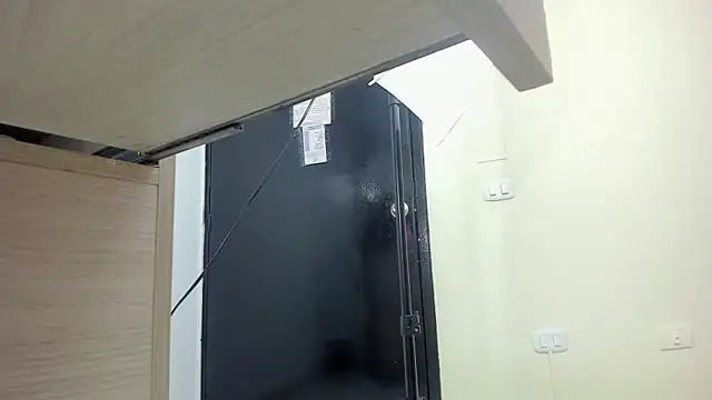 MELISSAROUGE online show from February 2026 07:37:01 PM