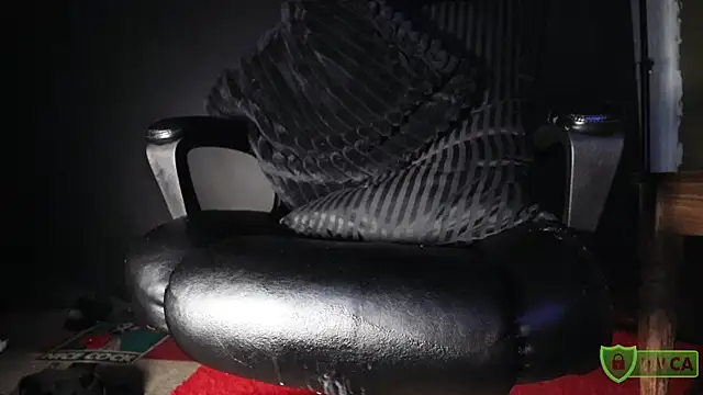 zaddytrey online show from April 2026 02:54:02 PM