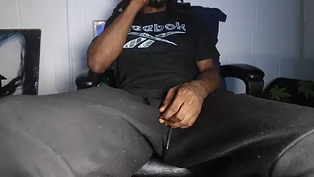 zaddytrey online show from July 2026 07:27:01 PM