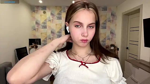 NylaNadler online show from February 2026 06:06:01 AM