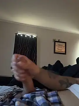 Snapshot of OscarBrow chatting on October 2025 07:25:02 PM OscarBrow online show from October 2025 07:25:02 PM