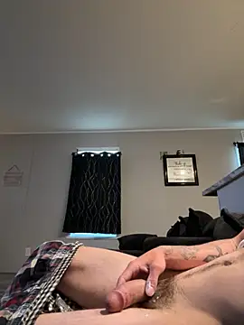 Snapshot of OscarBrow chatting on February 2026 03:55:01 PM OscarBrow online show from February 2026 03:55:01 PM