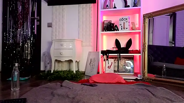 kulteacher online show from April 2026 03:28:02 PM