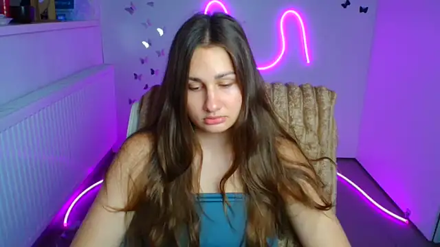 Snapshot of Stefanie_Sweet chatting on July 2026 05:45:02 AM Stefanie Sweet online show from July 2026 05:45:02 AM