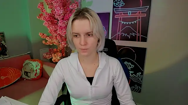 BethanyCloud online show from November 2025 05:45:02 AM