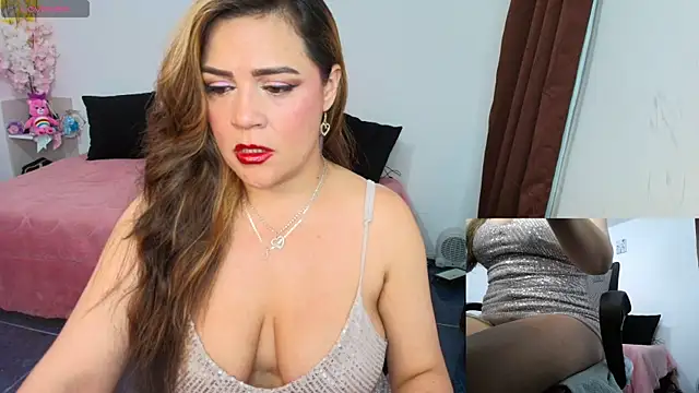 Paulina-Becerraa online show from April 2026 05:05:01 AM