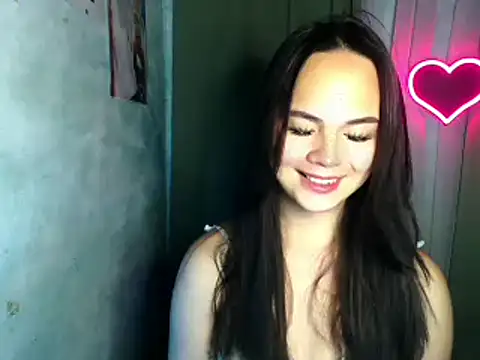 sweetsassyxx online show from April 2026 09:39:33 PM