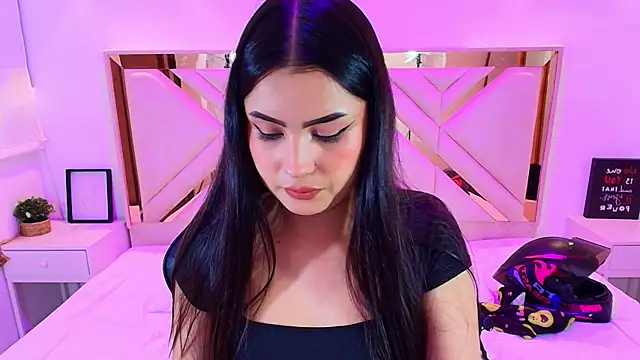 Natalie loffreda online show from July 2026 08:00:01 PM