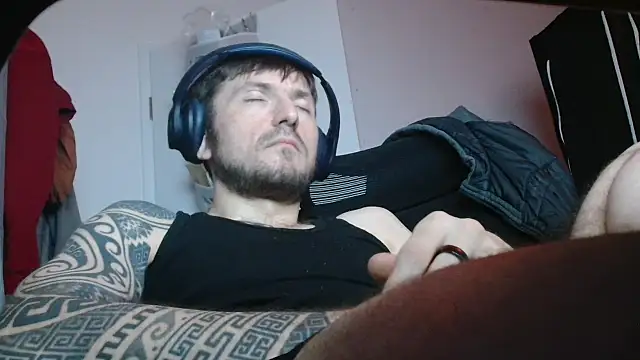 th1  online show from April 2026 12:27:01 AM