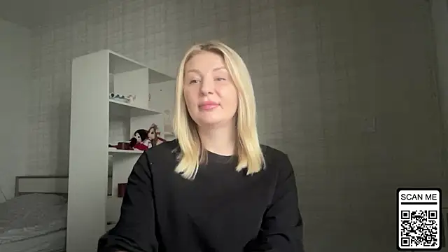 Blondie xoxoxo online show from February 2026 01:48:02 PM