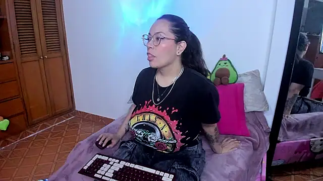 Ashley Monroe online show from March 2026 07:39:01 PM