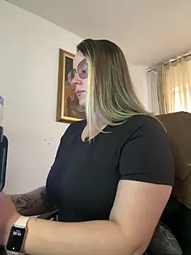 CurvyLust x online show from May 2026 03:31:01 PM