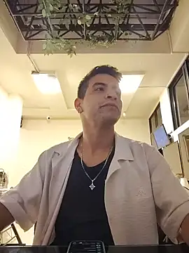 Juann-cock online show from April 2026 05:08:01 AM