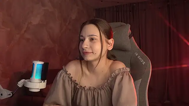 LumeNova online show from March 2026 02:12:01 AM