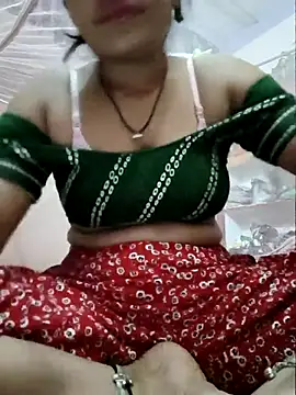 Snapshot of Miss_Sija chatting on July 2026 01:13:02 PM Miss Sija online show from July 2026 01:13:02 PM